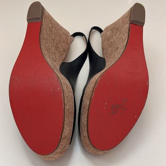 Christian Louboutin Navy Leather Espadrille with White Leather Trim. Size 39.5. - Picture 7 of 12